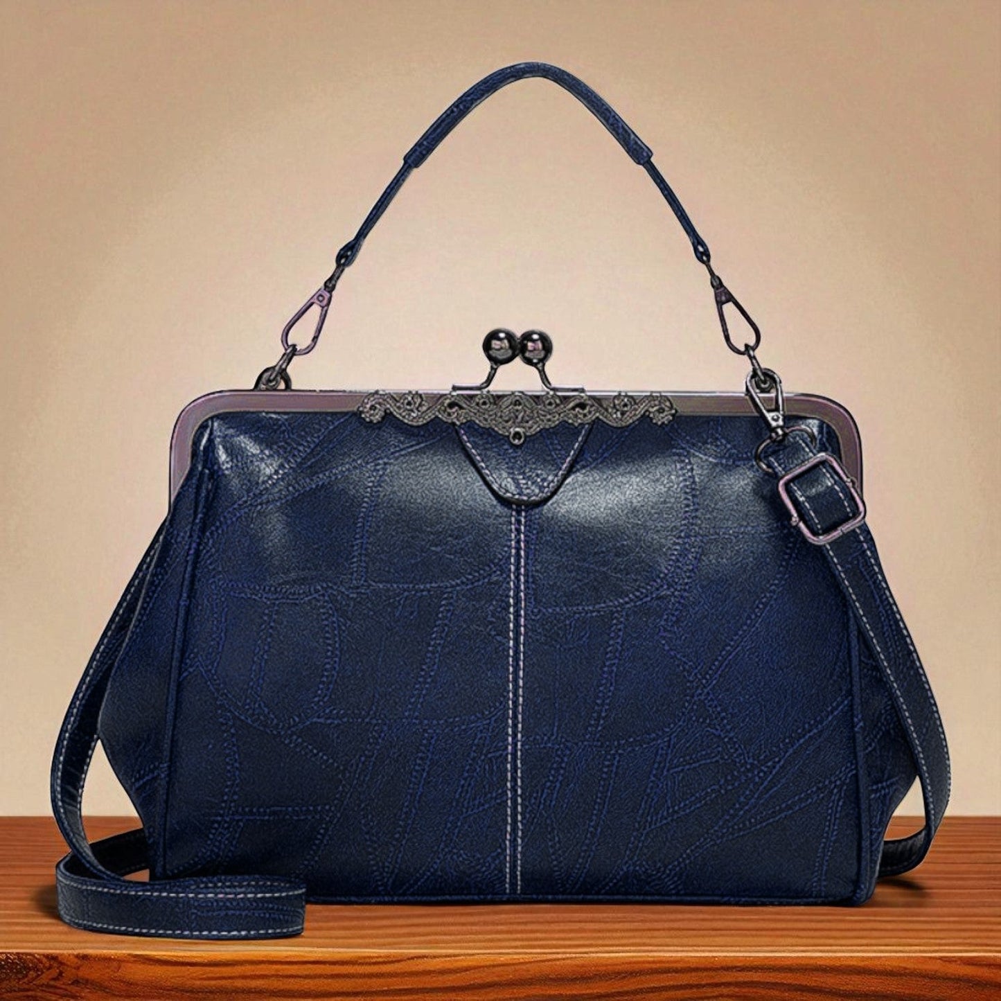 Wiejowska torebka z zamkiem na klucze