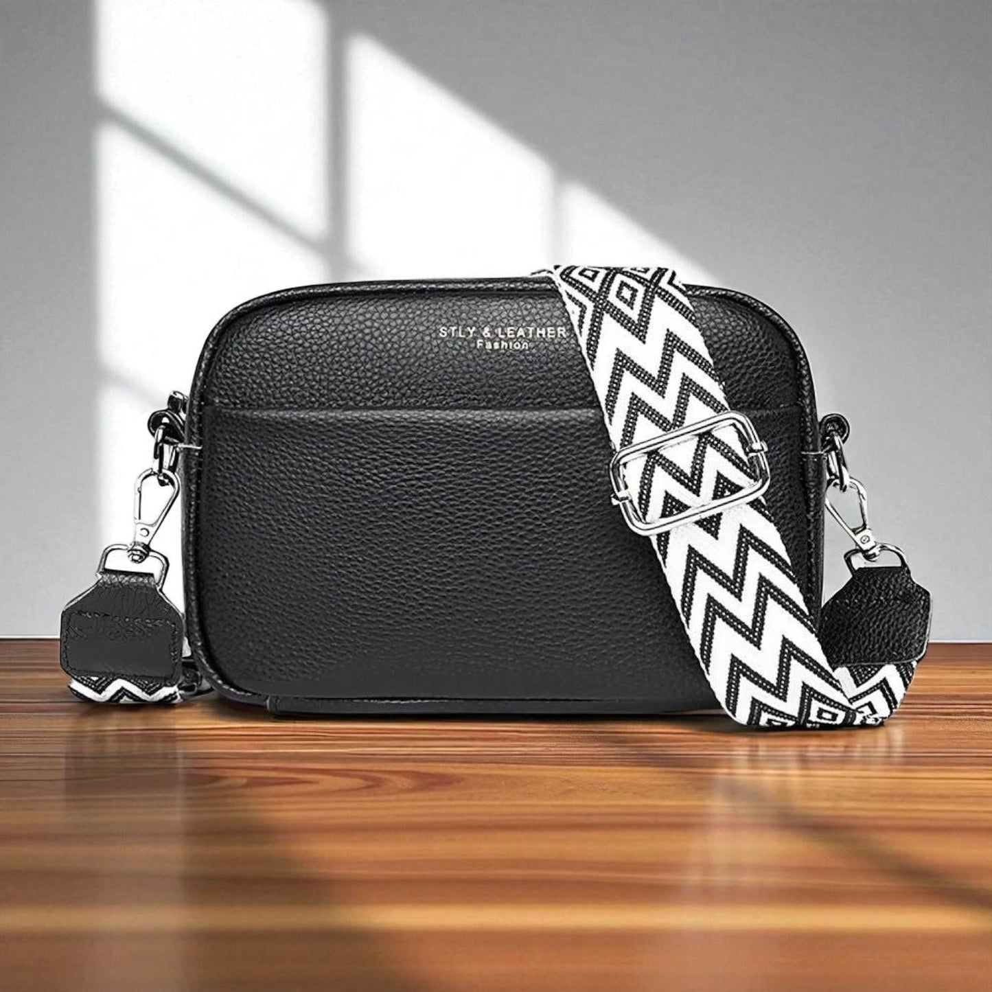 Łaska Blaha | Mała damska torebka na pasek