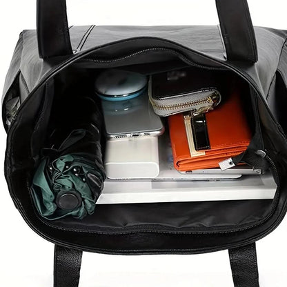 Klasyczna elegancka i zawsze modna torebka | Ponadczasowa elegancja Nogi