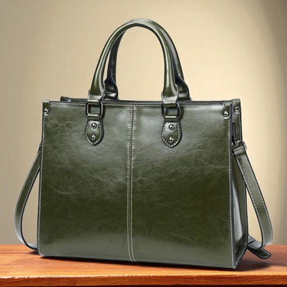 Elegancka torebka na laptopa - klasyczna i funkcjonalna