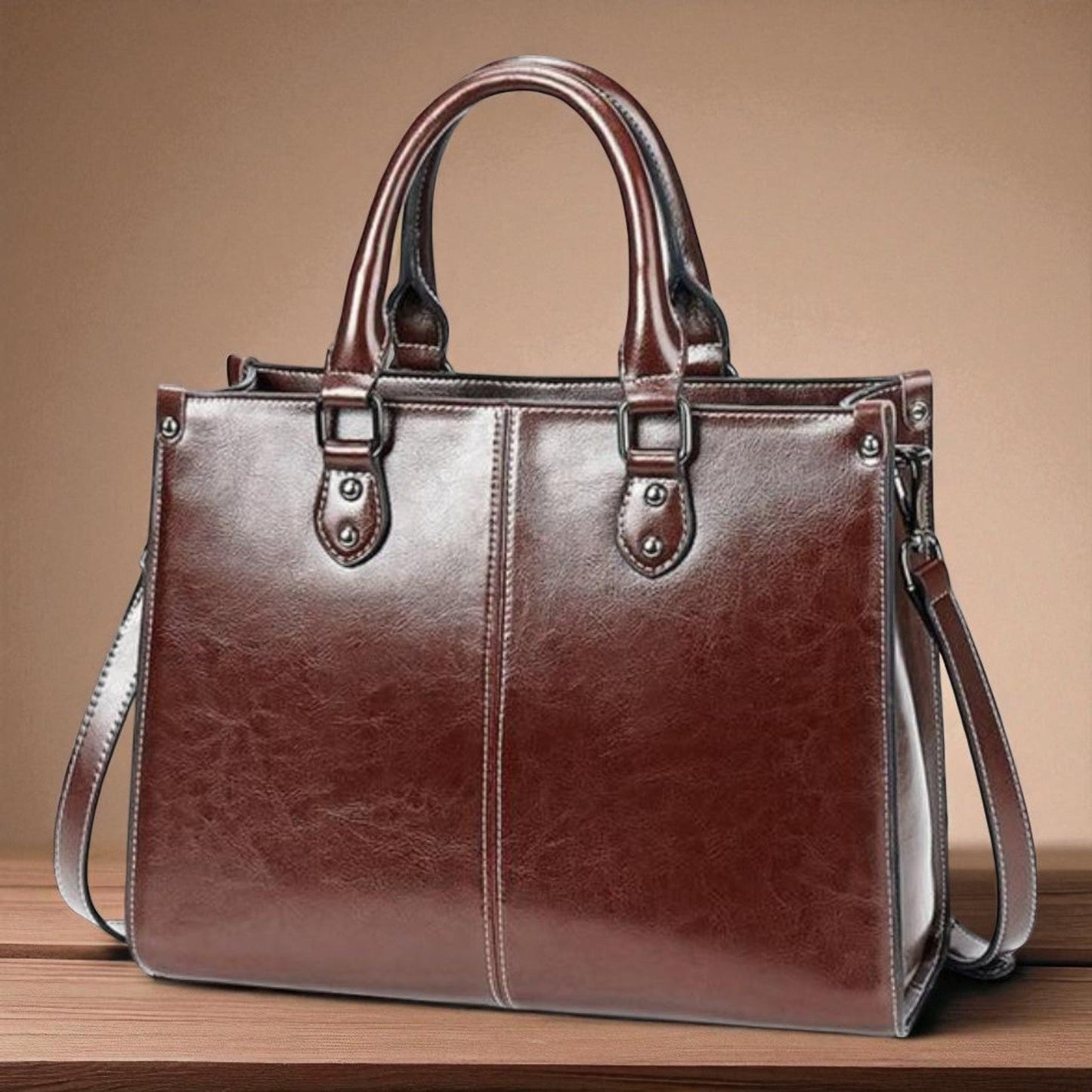 Elegancka torebka na laptopa - klasyczna i funkcjonalna